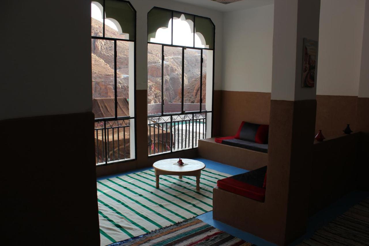 Kasbah Lucas Hostel Akhendachou n'Ait Ouffi Εξωτερικό φωτογραφία