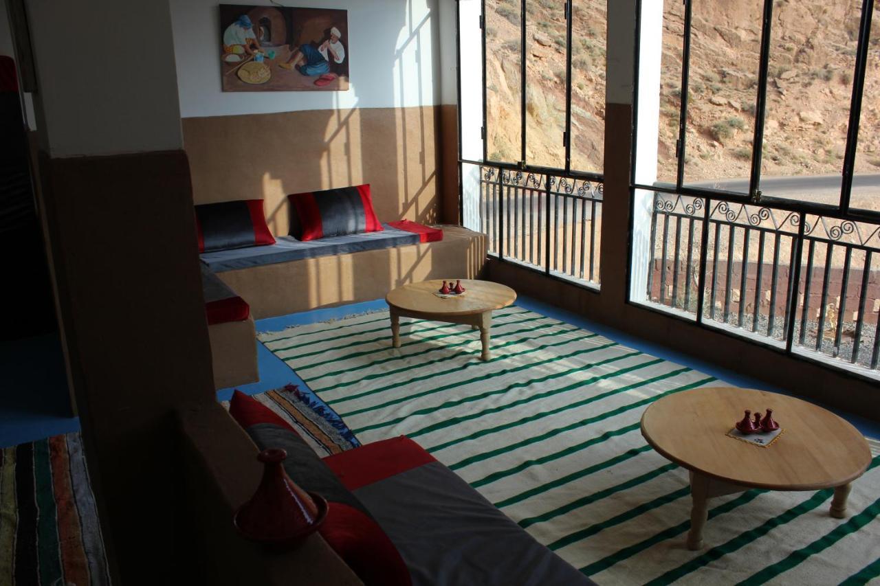 Kasbah Lucas Hostel Akhendachou n'Ait Ouffi Εξωτερικό φωτογραφία