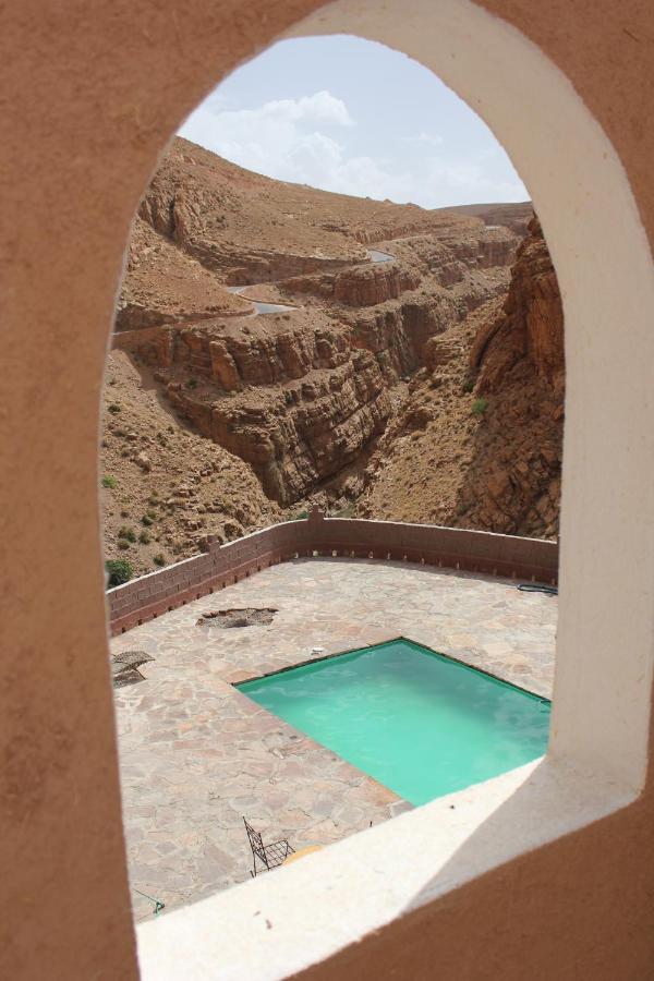 Kasbah Lucas Hostel Akhendachou n'Ait Ouffi Εξωτερικό φωτογραφία