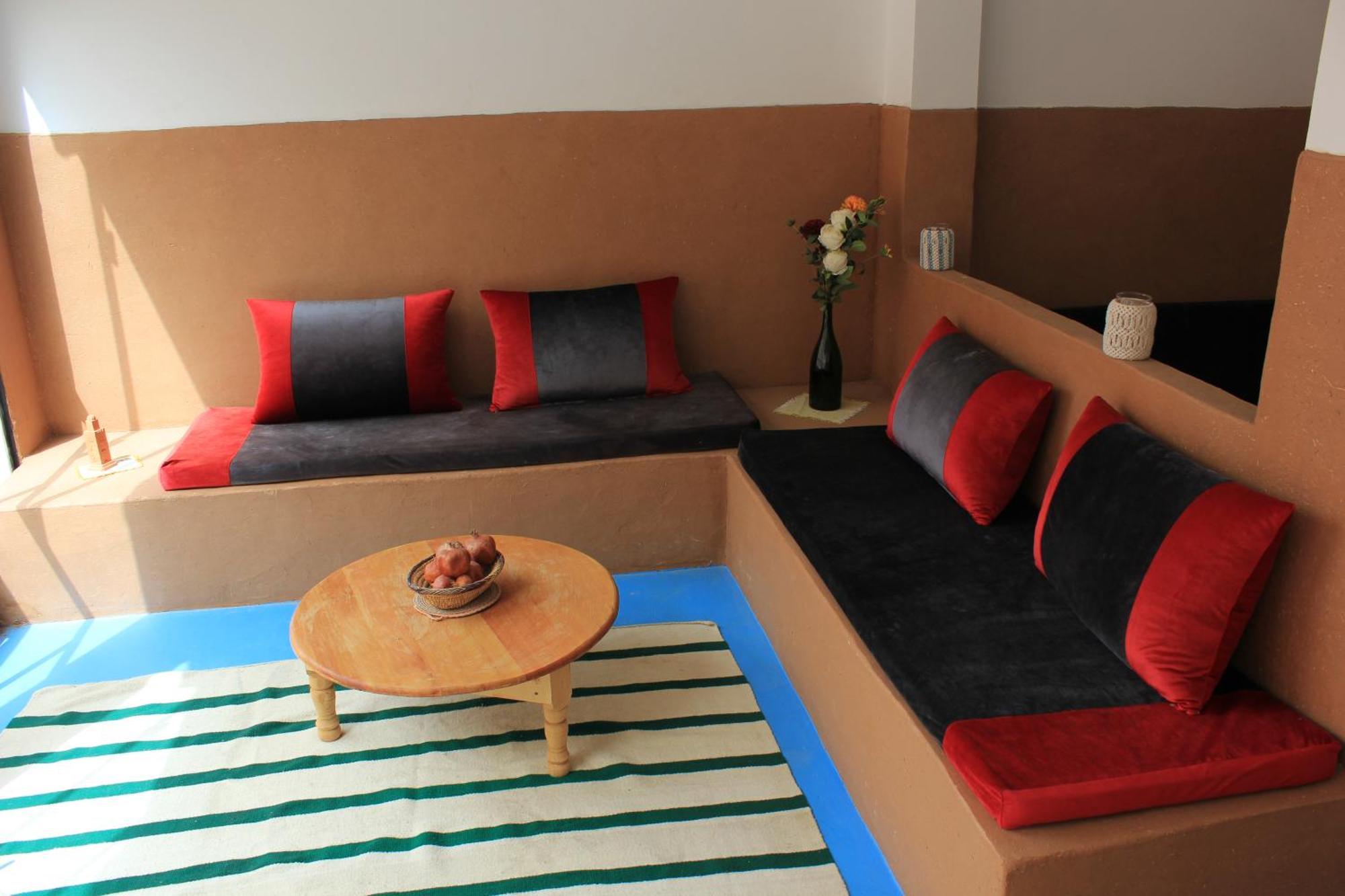 Kasbah Lucas Hostel Akhendachou n'Ait Ouffi Εξωτερικό φωτογραφία